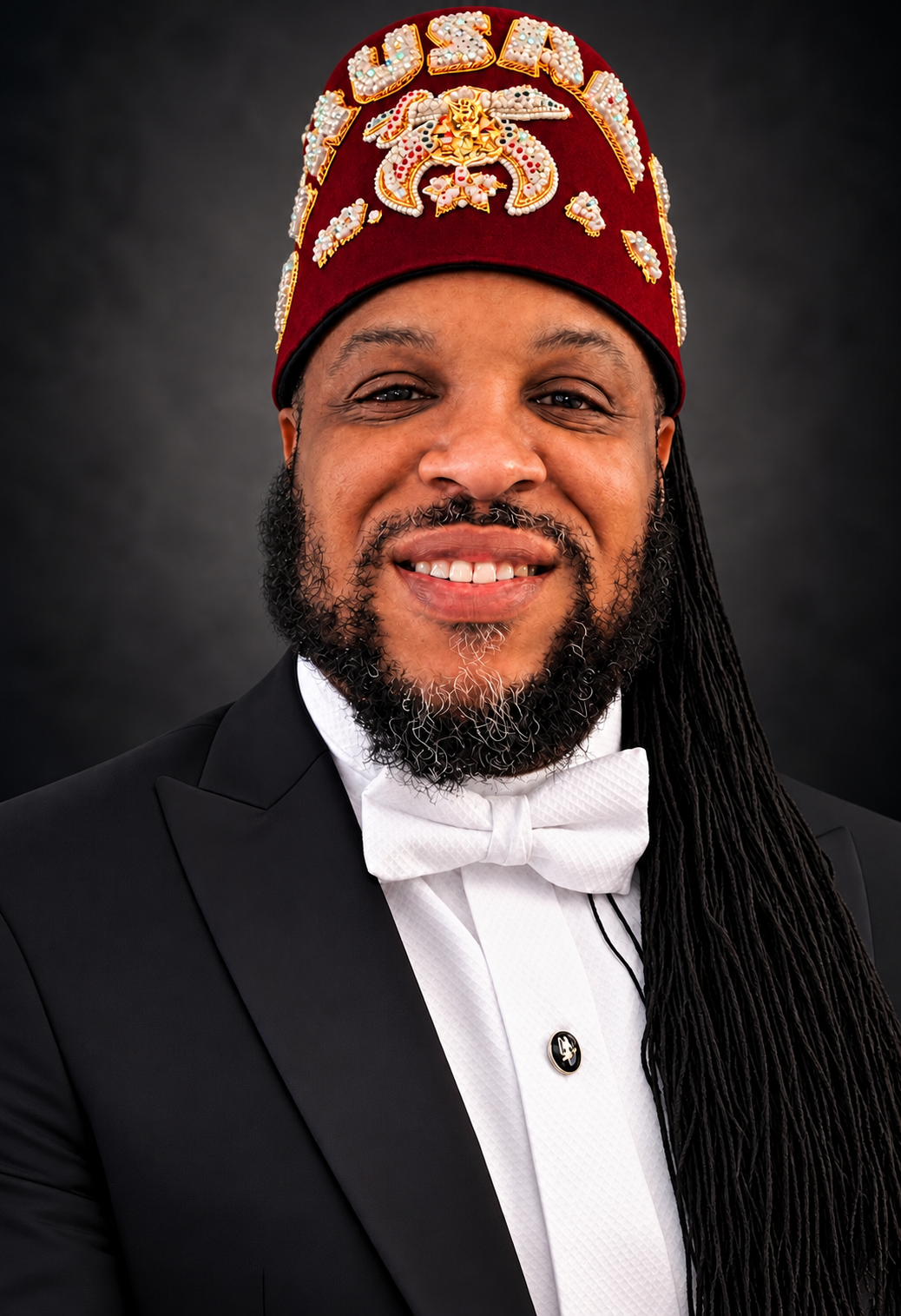 Noble James Courtney II, Webmaster